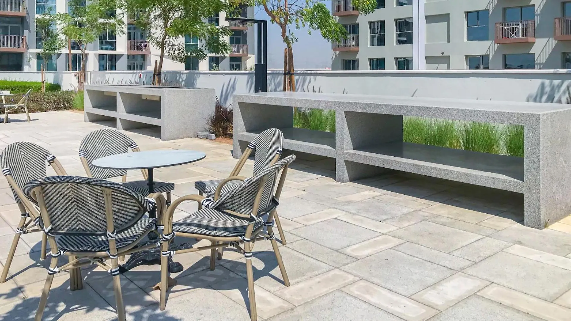 Chic Apt I Great Amenities I Modern Living 두바이 아파트